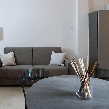 Apartment Isaia - 10 Minutes From Piazza Maggiore Bolonha Exterior foto