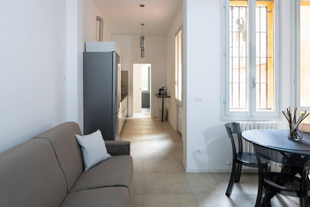 Apartment Isaia - 10 Minutes From Piazza Maggiore Bolonha Exterior foto