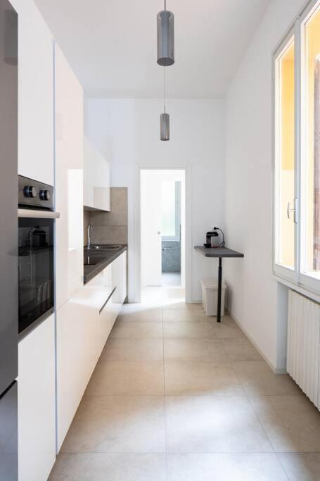 Apartment Isaia - 10 Minutes From Piazza Maggiore Bolonha Exterior foto